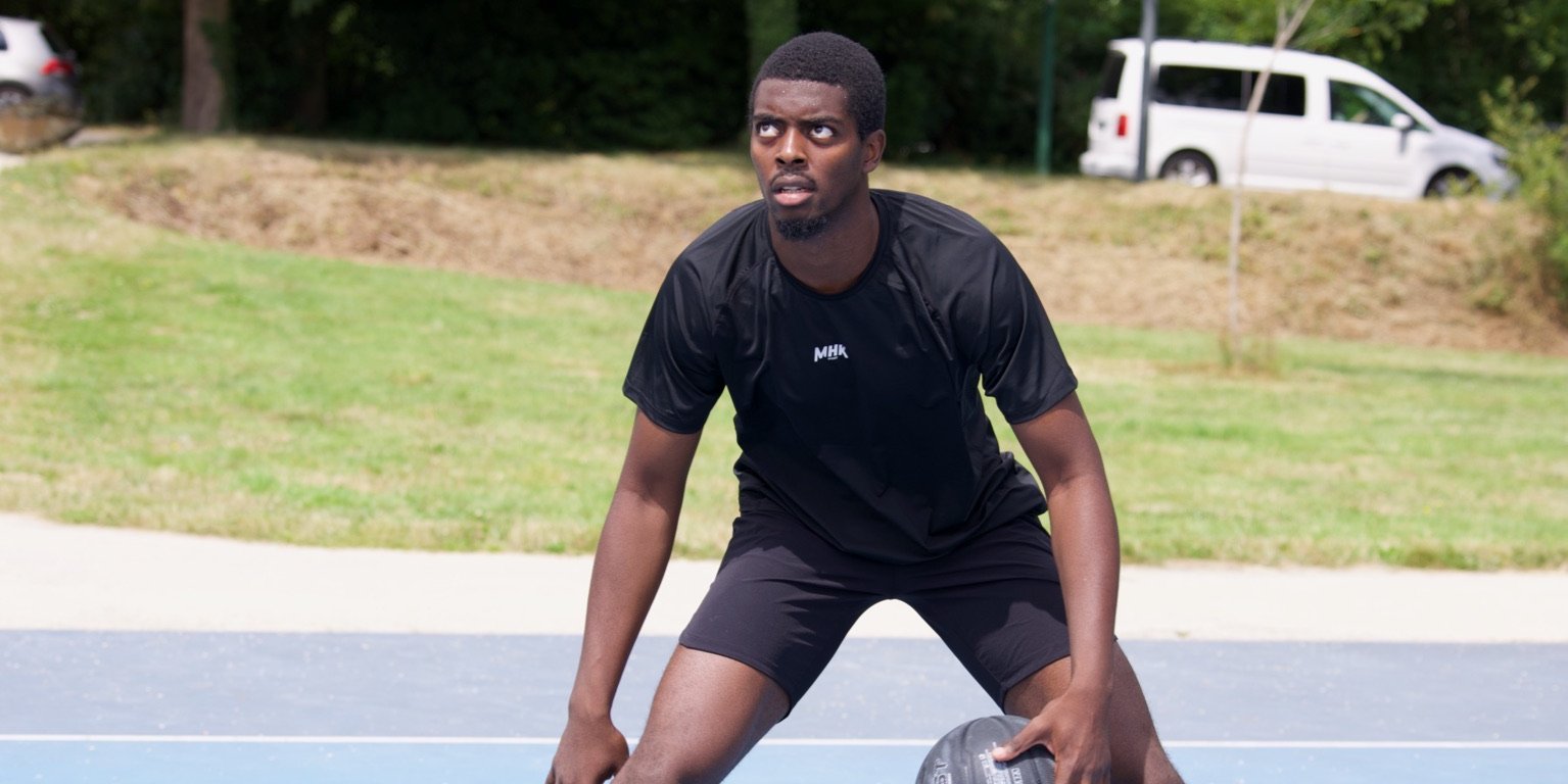 MHK Sport Sports Collectifs — basket playground, t-shirt technique noir