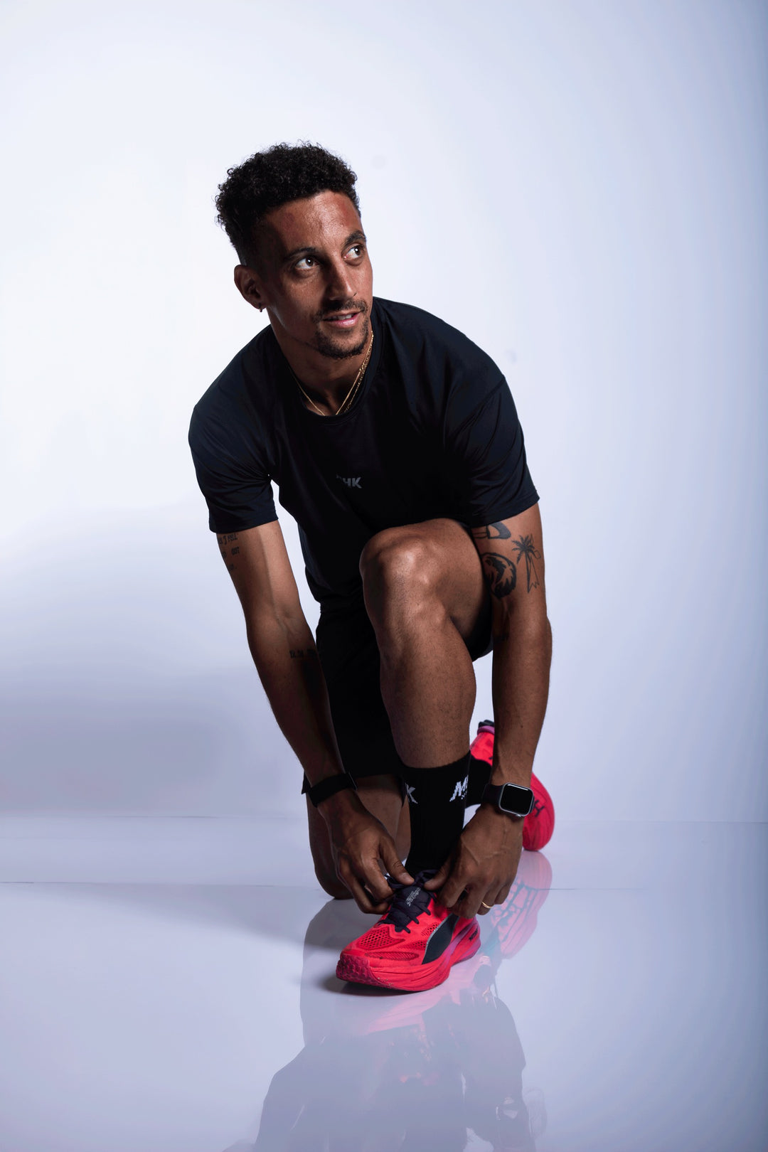 T-shirt sport MHK Sport — noir, homme, studio, technique